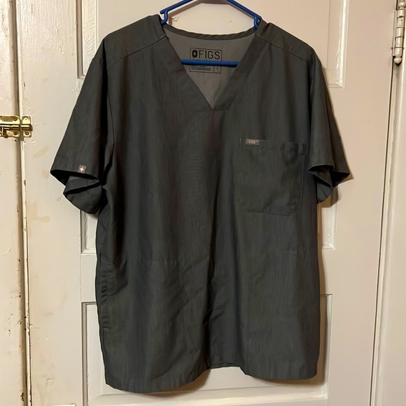 Figs Other - FIGS gray scrub top, technical collection, size large